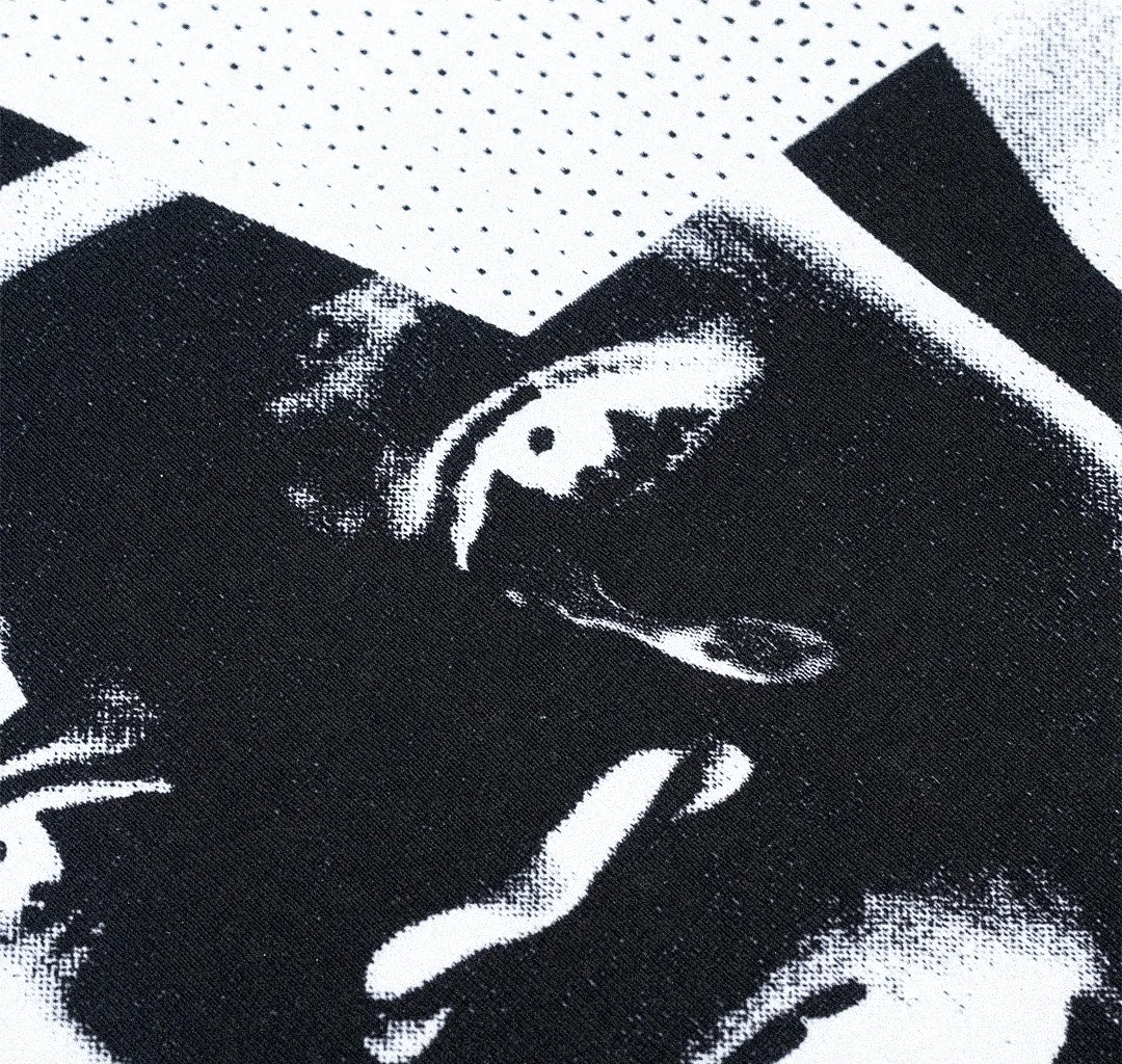 Détail textile lettrage doré Champagne.